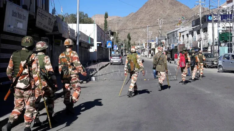 68da7d84459eb-security-personnel-patrolling-in-leh-ladakh-293718143-16x9