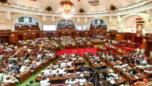 मानसून सत्र में मोदी सरकार का बड़ा दांव: टैक्स, सुप्रीम कोर्ट, शिक्षा से ‘वंदे मातरम्’ तक कई अहम बिलों की तैयारी…